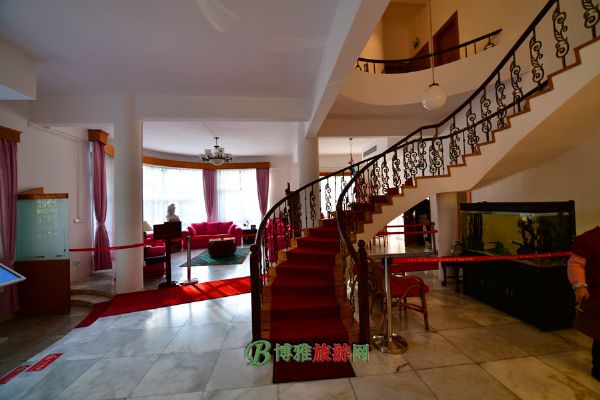 红线女旧居