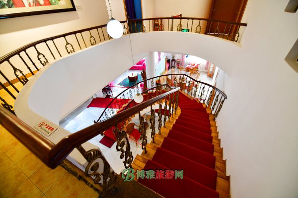 红线女旧居